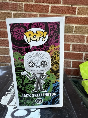 Funko Pop! Disney 69 Glow In The Dark Jack Skellington Day Of The Dead NOS - Bild 3 von 6