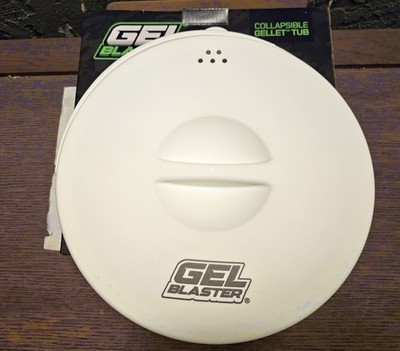 Gelblaster Collapsible Gellet Tub with Lid Holds 15000+ Electric Green 