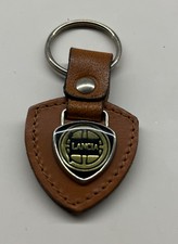 Portachiavi Lancia in metallo e pelle, vintage