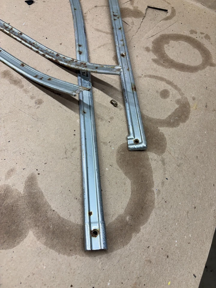 1973 1978 年 1979 年 78 福特 f150 f250 拾音器内部头条衬里装饰 RUSTY — 第 2/4 张图片