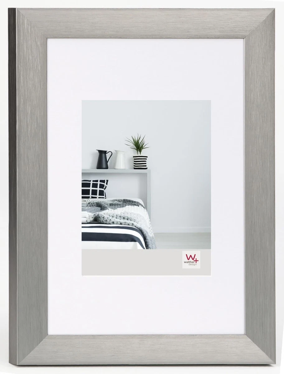 Walther Aluline Fotorahmen 30x40 cm mit Passepartout