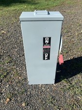 GE TH3362R Fusible Disconnect Switch 3-Pole 3-Wire Type 3R 60A 600VAC 250VDC