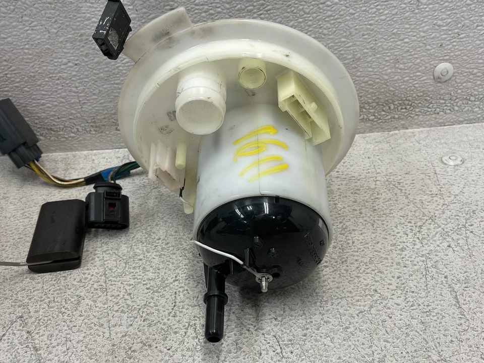 Отправочный блок топливного насоса бензобака Jaguar F-типа 15 16 17 3,0 л 1611 от оригинального производителя - Изображение 3 из 4