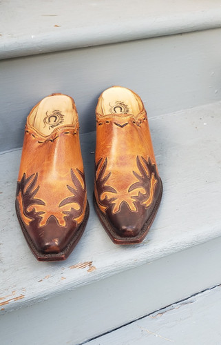Lucchese  Charlie 1 Horse Hand Made Mules - Woman  Size 10
