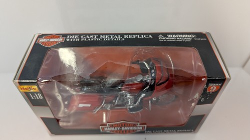 Maisto 1:18 Scale Harley Davidson Series 9 2000 FLTR Road Glide New In Box - Foto 3 di 7