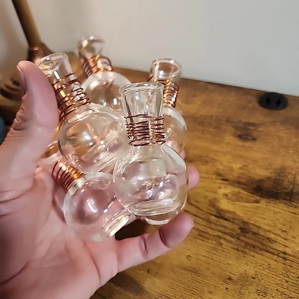 Vintage Glass 7 Cluster Bud Vase Propagation Station Flower Arrangement - Image 4 of 4