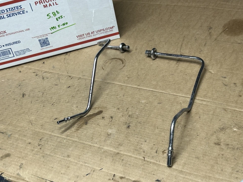 Ford F-150 Bronco 87-96 - 5,8 L EFI 351 cid - detrás del riel del motor LÍNEAS DE COMBUSTIBLE DURO Foto 4 de 4