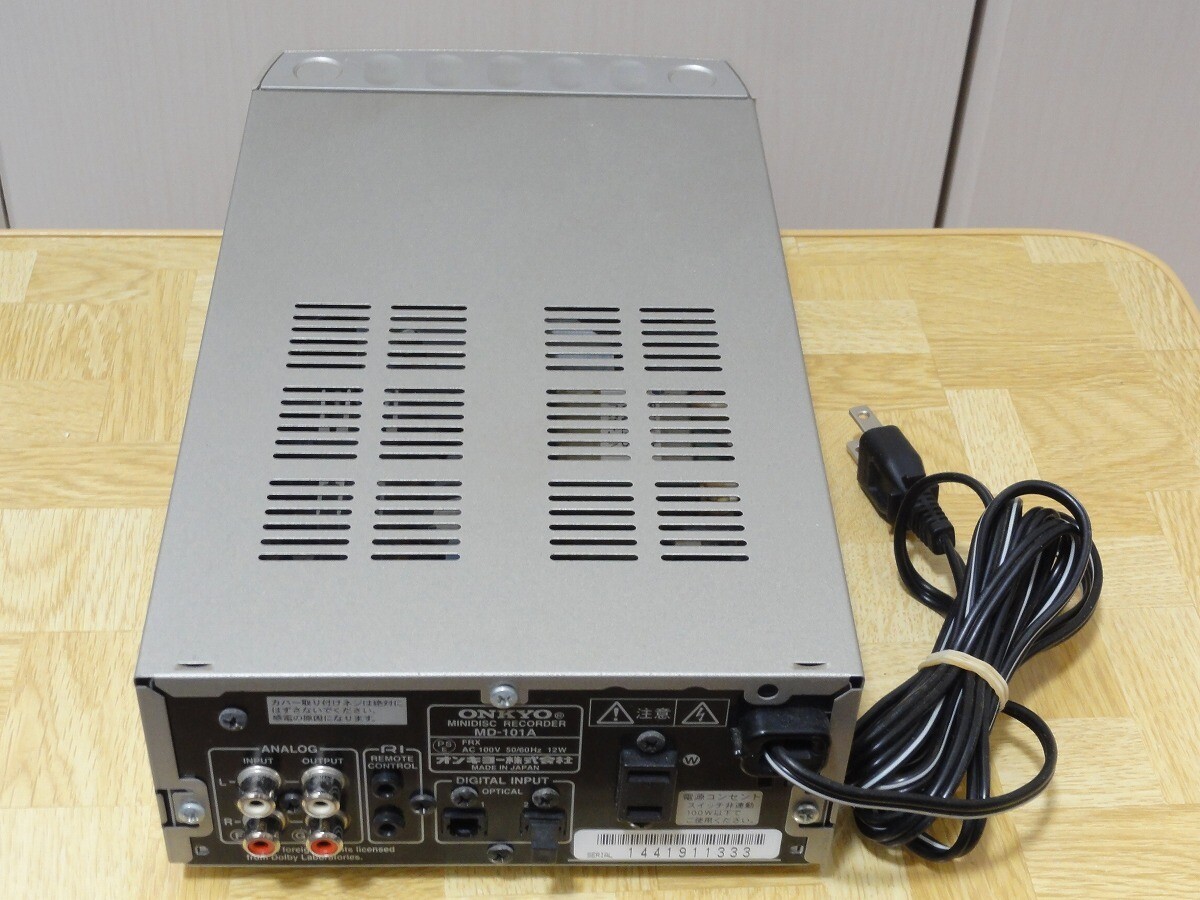 ONKYO MD-101A ミニディスクレコーダー ONKYO MD-101A MiniDisc Deck Used INTEC 155 MDLP Compatible