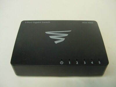 LUXUL 5 PORT GIGABIT SWITCH XGS-1005 - NO POWER CORD INCLUDED