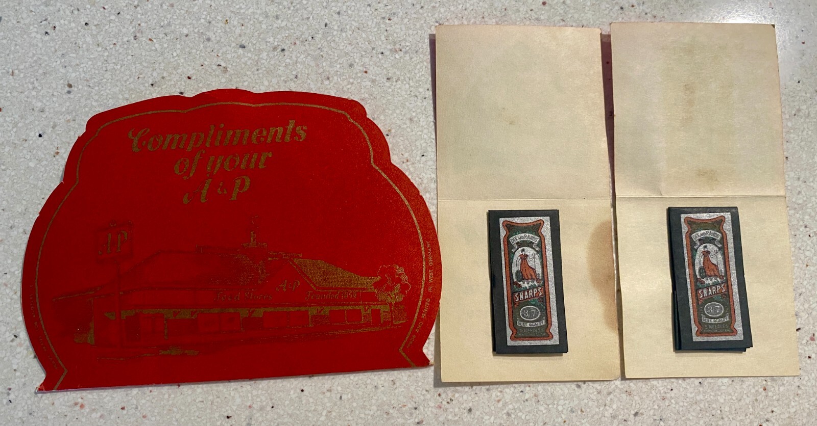 Contoh Advertisement