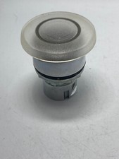 ALLEN BRADLEY 800FM-LMM44 PUSHBUTTON OPERATOR ILL MOMENTARY 40MM MUSH CLEAR NNB