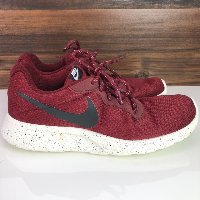 nike tanjun red mens