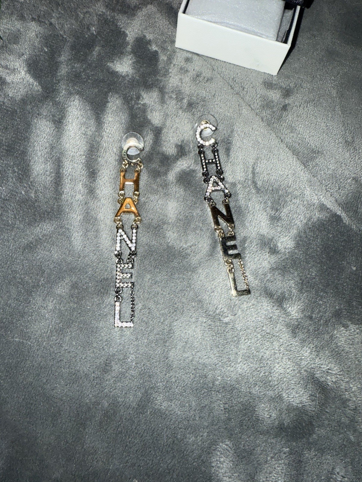 Chanel Authentic Dangling Earrings - image 6