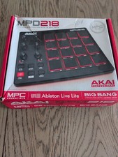 Akai Professional MPD218 MIDI Pad Controller ...