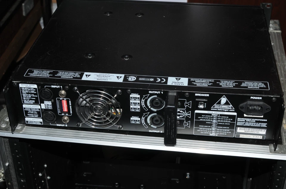 BEHRINGER EUROPOWER EP2500 Pro Sound 2 x 1200 Watt Power Amplifier Used 1 of 3 - Image 2 of 2