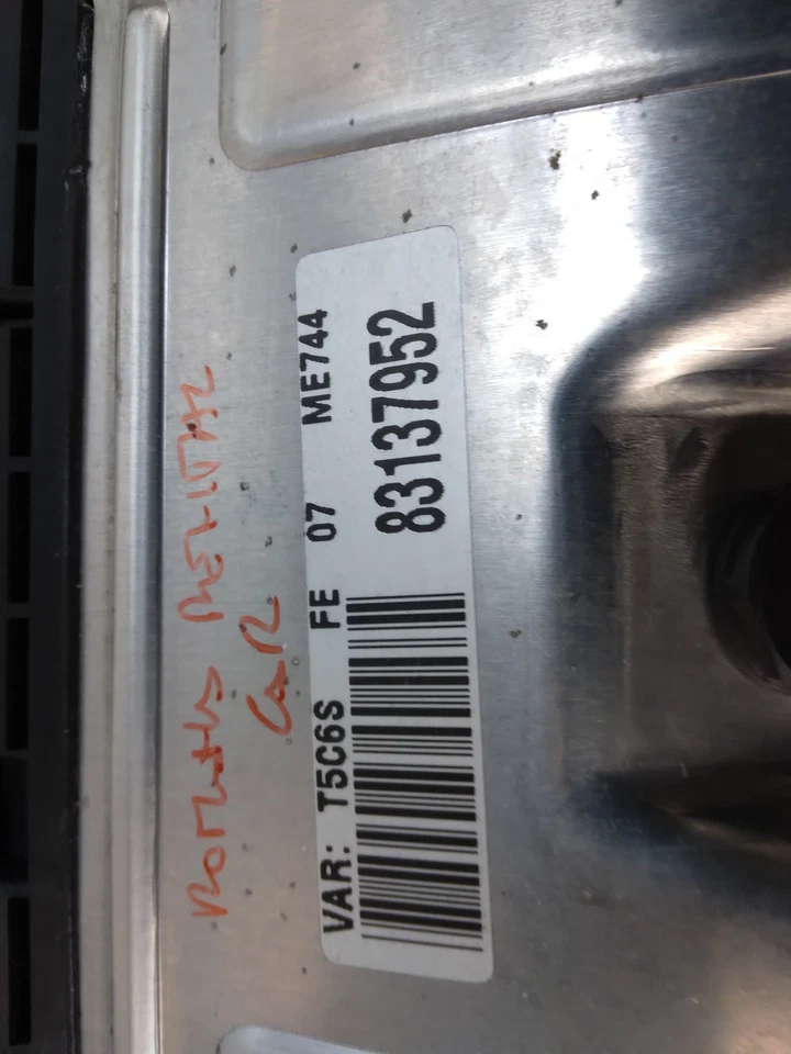 10490 Centralina ECU Peugeot 307 SW 1.6 b Dal 2001 al 2005 Cod 9650346180 - Immagine 4 di 4