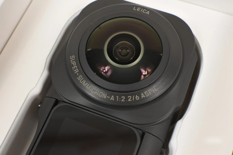 Insta360 ONE RS 1-Inch 360 Edition Cámara de Acción + Selfie Stick y Trípode - Imagen 3 de 4