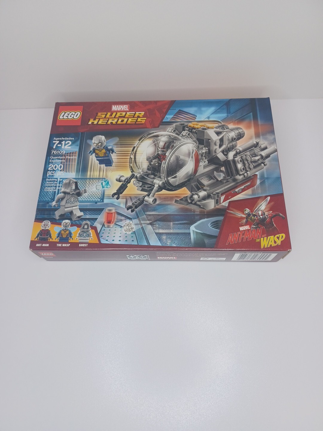 Lego MARVEL SUPERHEROES 76109- QUANTUM REALM EXPLORERS- NEW IN SEALED BOX