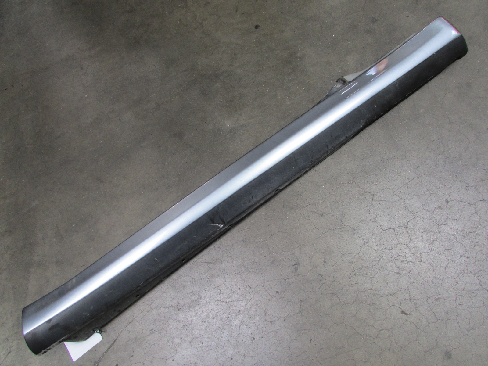 Ferrari 550, RH, Right Rocker Panel Moulding, Used, P/N 64716500