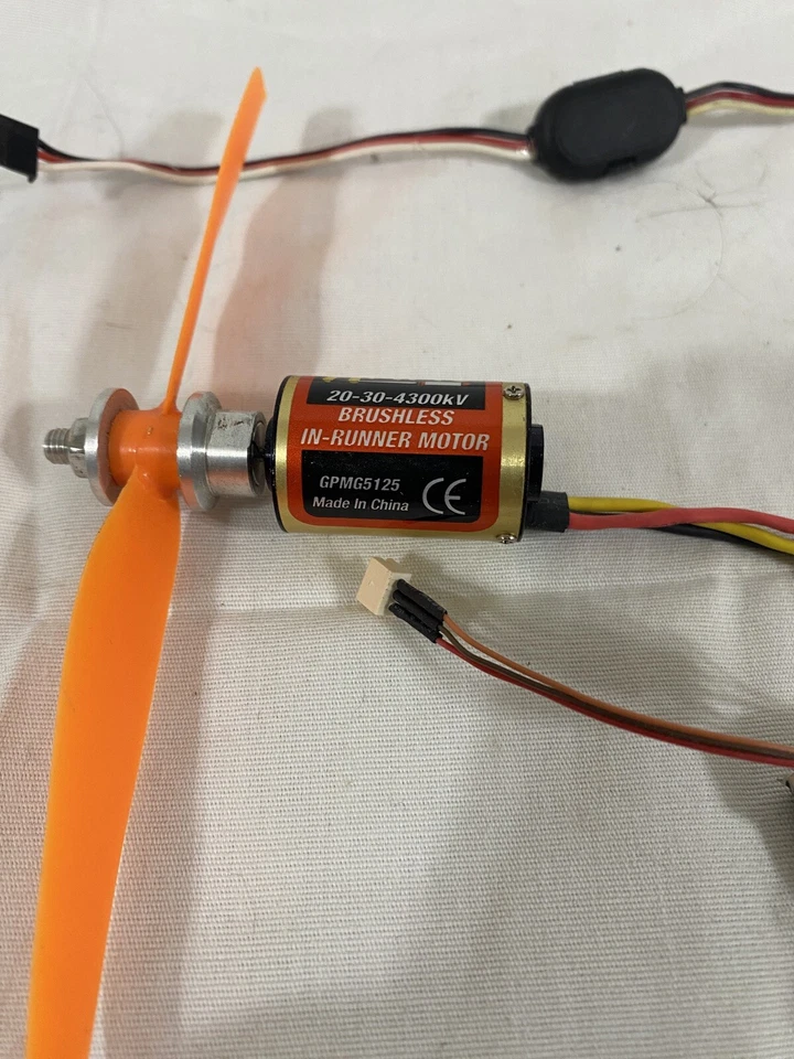 Electrify Ammo 20-30-4300Kv Brushless Motor, Spectrum Receiver, Thunder Bird - Image 4 of 4