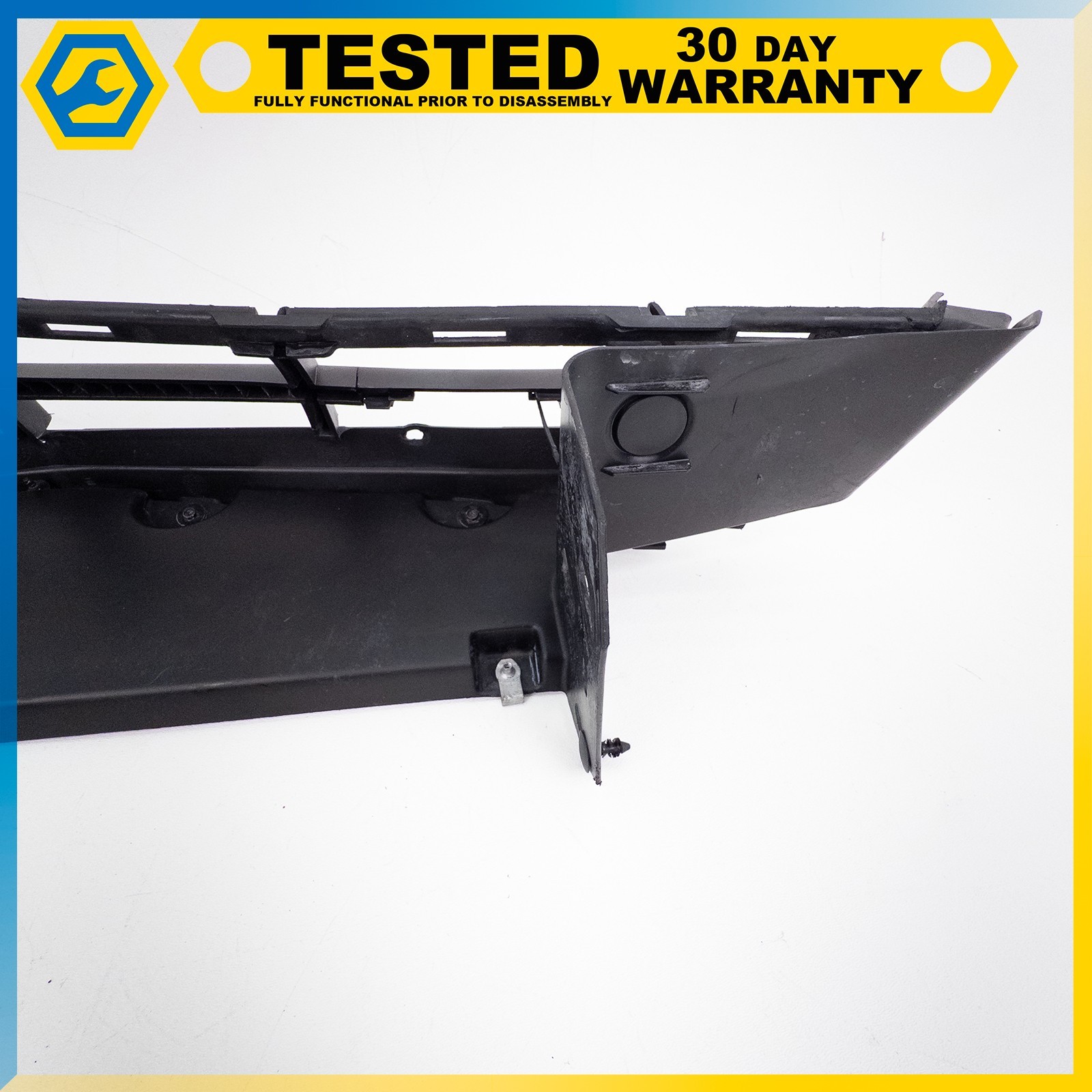 05-13 CHEVROLET CORVETTE C6 FRONT BUMPER CENTER GRILLE RADIATOR AIR DUCT OEM