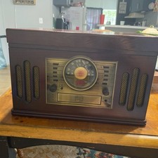 Crosley CR73-3 Old Style 4-in-1 Turntable, AM/FM, Cassette, 3 Disc Player Wood