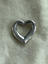 RETIRED JAMES AVERY STERLING SILVER FLOATING OPEN CUT HEART PENDANT 3/4"