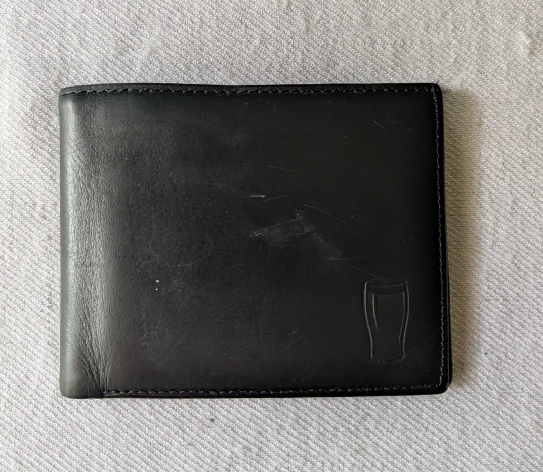 Guinness Leather Wallet -black