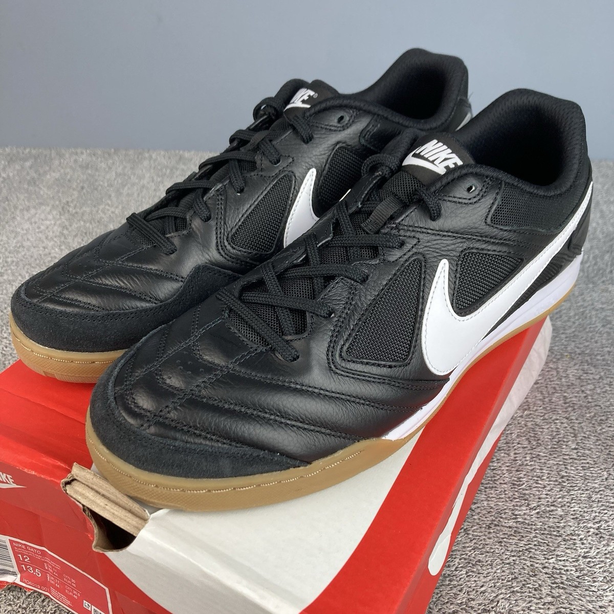 Nike Gato Shoes Men Sz 12 Black/White/Gum Soccer Indoor