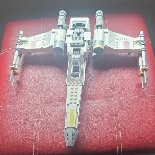 LEGO X-Wing Starfighter Star Wars Complete Set Plastic Age 8+ Space Movies