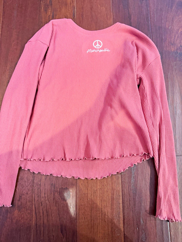 Abercrombie Kids Girls Pink Ribbed Cropped Long Sleeve Crewneck Logo Tee 11/12