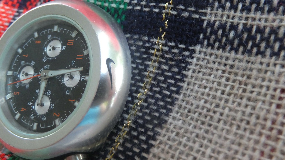時計 Nike Oregon Series Chronograph Watch Nike Oregon Chronograph Blue Sunburst Needs Strap Works - Etsy