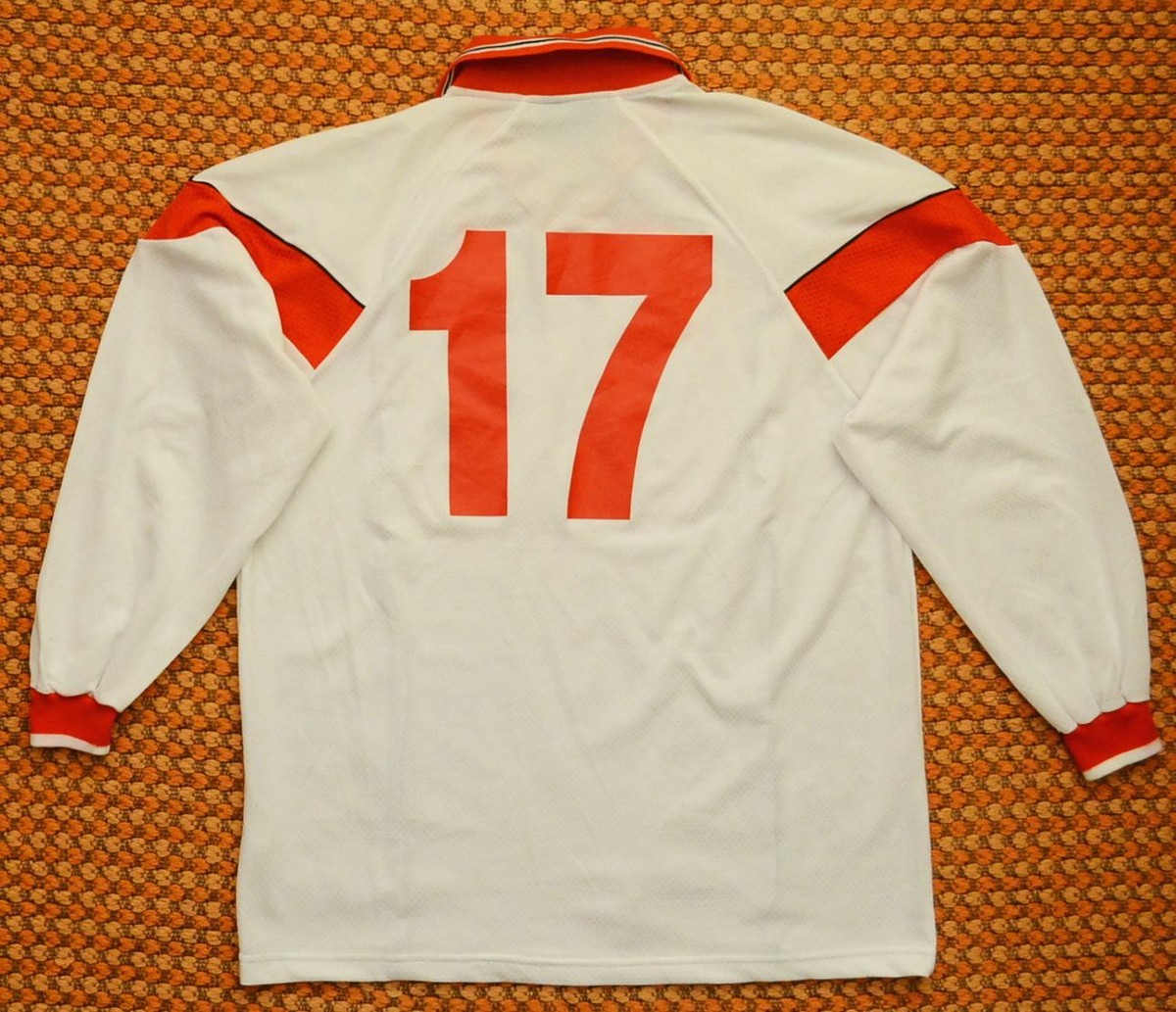 Maillots de Foot Malte | Acheter Tenue Malte - UKSoccershop
