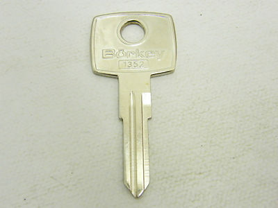 CAR B KEY BLANK OPEL KADETT CORSA ASTRA - GM POINTIAC VAUXHALL PROFILE S