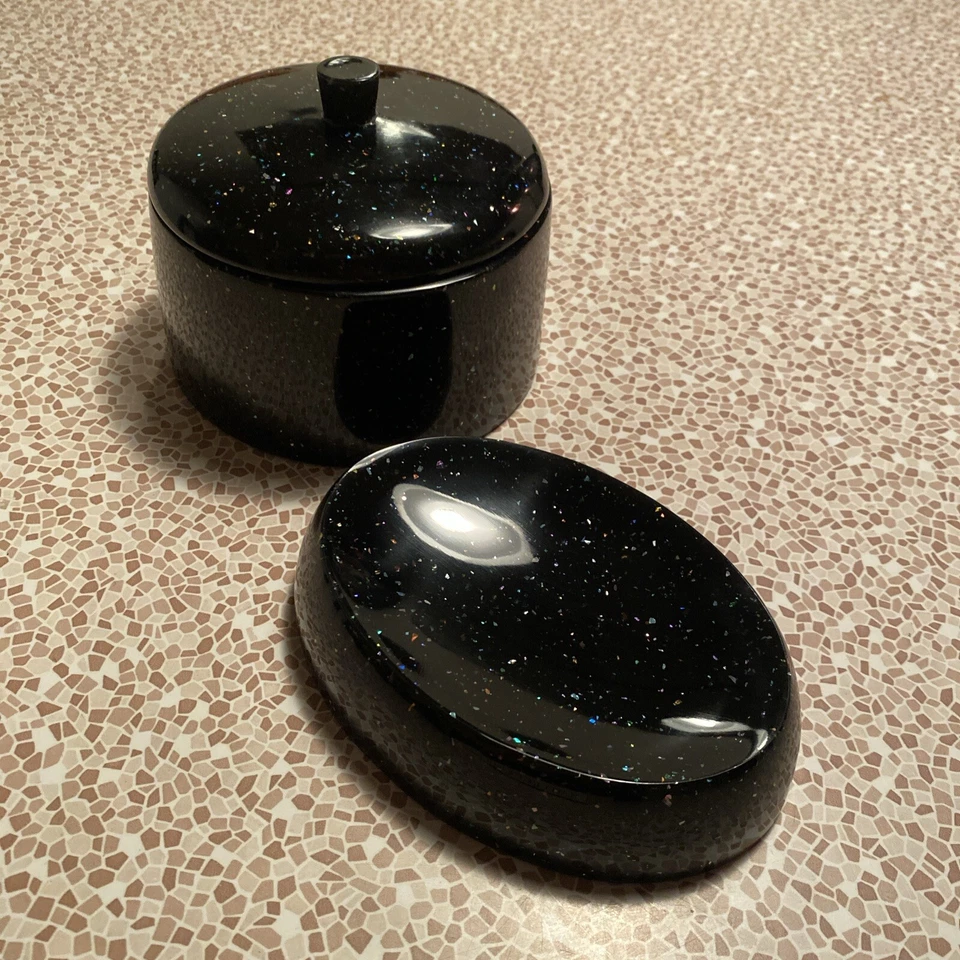 全新 Urban Outfitters 罕见 闪耀 浴室套装 死库存 — 第 2/4 张图片