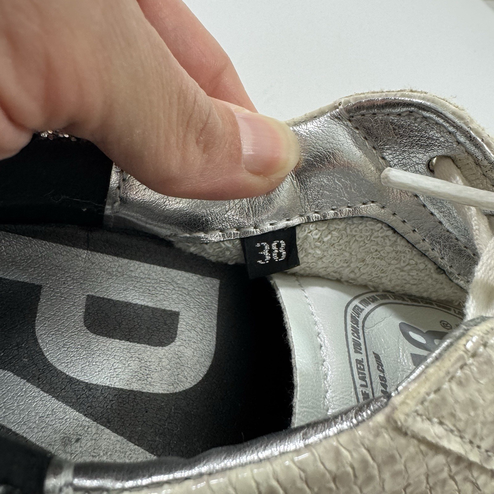 P448 John Python Glitter Sneaker Shoes Size 37 US… - image 6