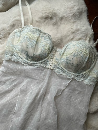 Y2K Victoria’s Secret Sexy Little Things 36C White/ Blue Floral Lingerie NWT $58 - Picture 2 of 8