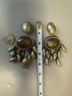 Vintage French Designer Brooch And Clip On Earrings Hammered Gilt metal — photo 7