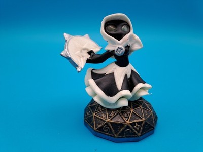 SKYLANDERS Figur Enchanted Star Strike Lightcore  Swap Force Activision 2013