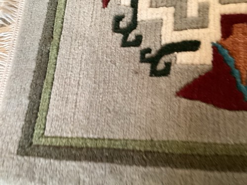 Tibetischer Blumen Meditation Teppich 100% Wolle mit Fransenborte Handgewebt in Nepal - Bild 3 von 5