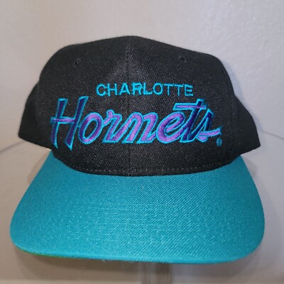 Vintage CHARLOTTE HORNETS SPORTS SPECIALTIES Young An SnapBack HAT NEW Old Stock