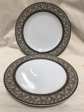 2 STUDIO NOVA Courtyard 10.75” Dinner Plates EUC Regal Neutral Geometric