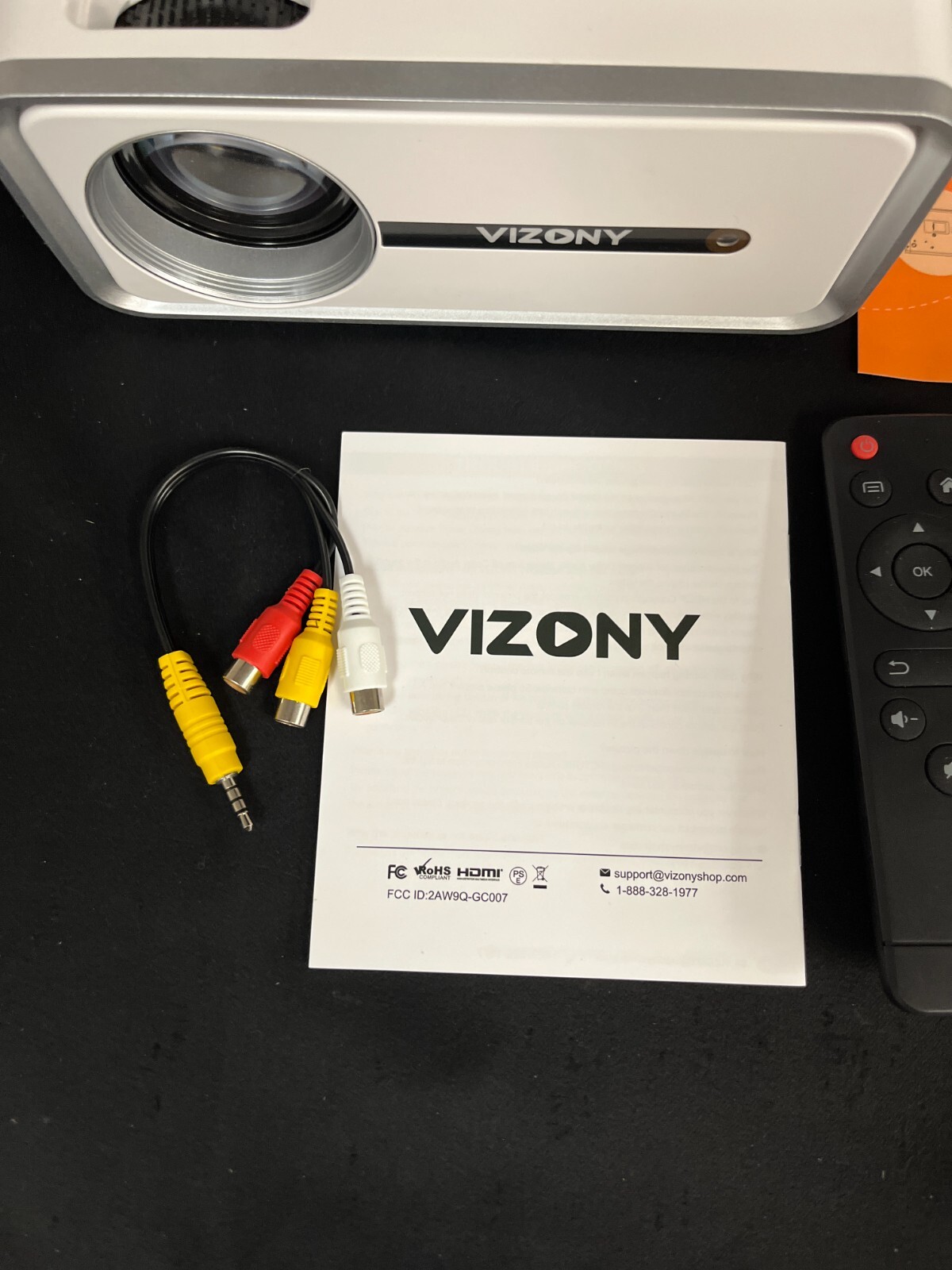 Vizony DP04 White FHD 1080P Portable Mini Video LCD Projector