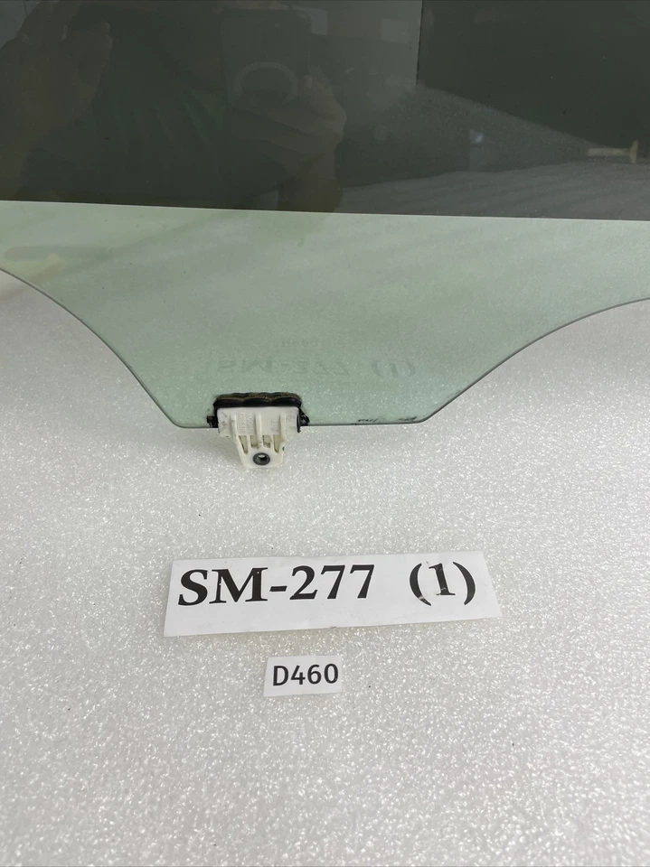 2006 Infiniti M45 седан передняя правая пассажирская сторона двери стекло OEM - Изображение 2 из 4