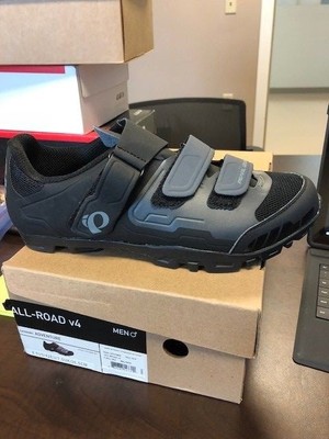 pearl izumi all road v4