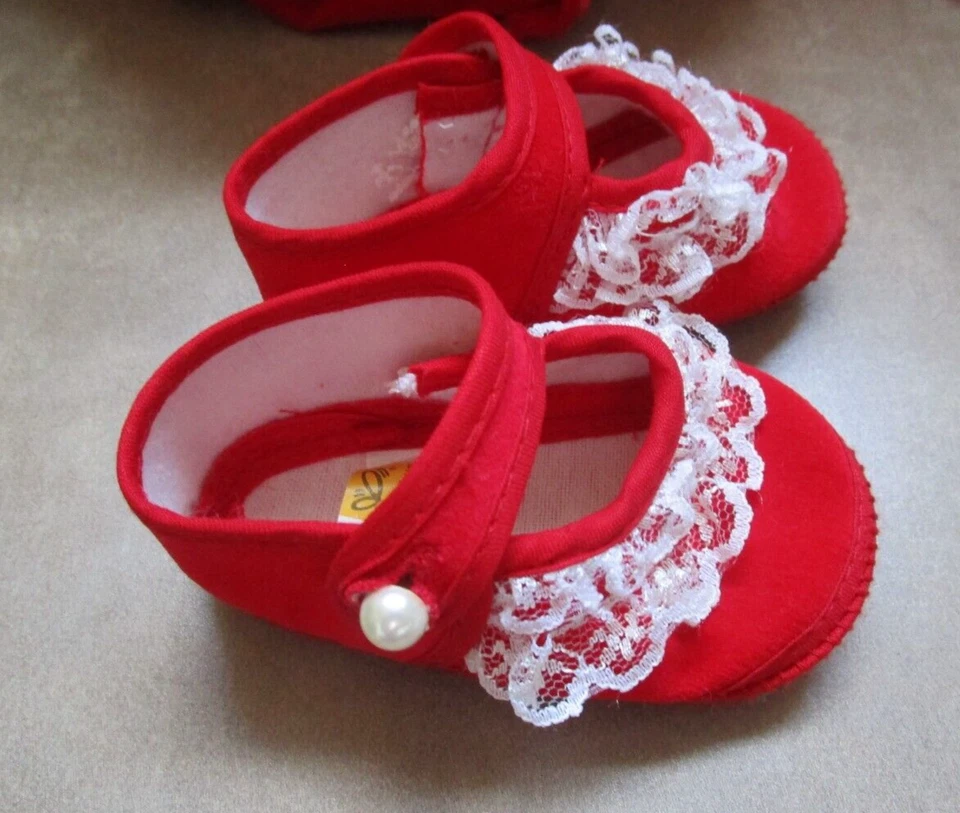 CUTEST ONE Rojo Terciopelo con Encaje Vestido de Navidad Conjunto Hecho en EE. UU. Recién Nacido 0-6M Foto 4 de 4