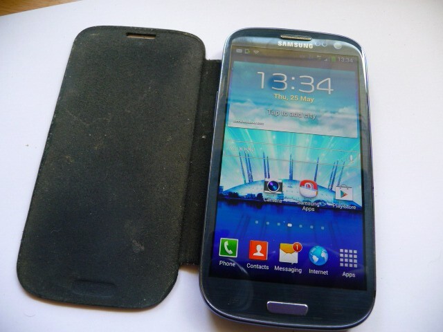 ORIGINAL Samsung Galaxy S III Neo GT-I9300 - 16GB - Blue (Unlocked
