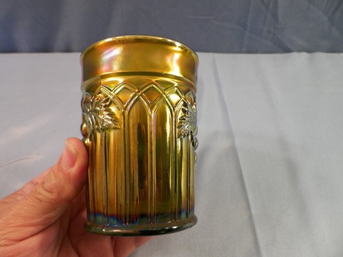 Northwood Green Carnival Glass Grape & Gothic Arches Pattern Tumbler Chip on Rim - Picture 3 of 8