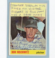 Autographed Ron Nischwitz Yankee Stadium was Tough added Tigers 1966 Topps