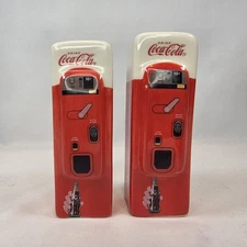 Coca Cola Coke Vending Machine Salt & Pepper Shaker Set - Ceramic